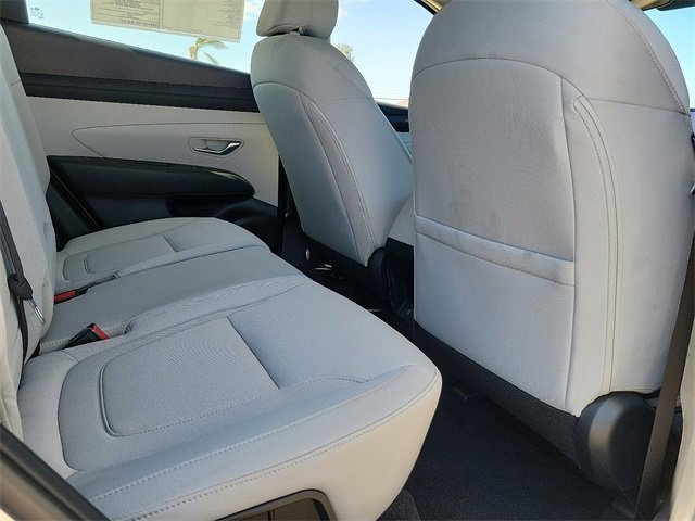 New 2025 Hyundai Tucson SE image 18