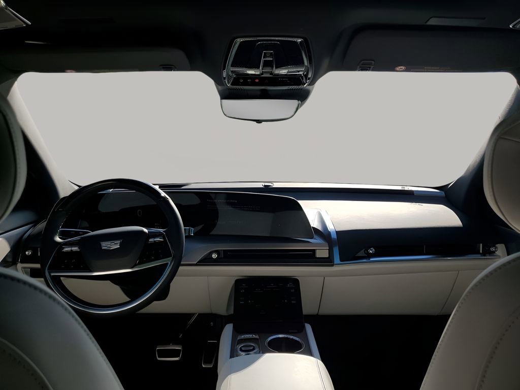 New 2026 Cadillac Vistiq Luxury w/ LPO, Floor Liner Package image 24