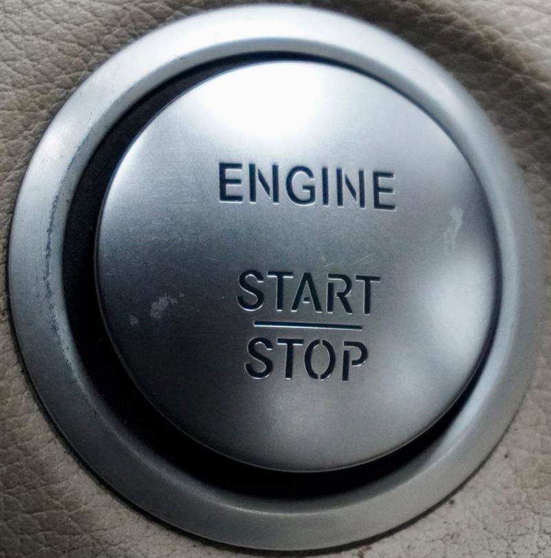 Used 2016 Mercedes-Benz C 300 4MATIC Sedan image 36