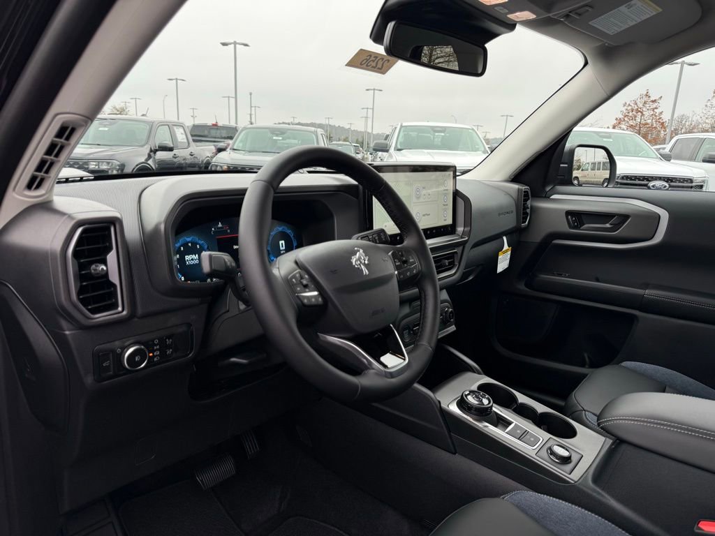 New 2025 Ford Bronco Sport Outer Banks w/ Outer Banks Tech Package+ AWD/4WD image 10