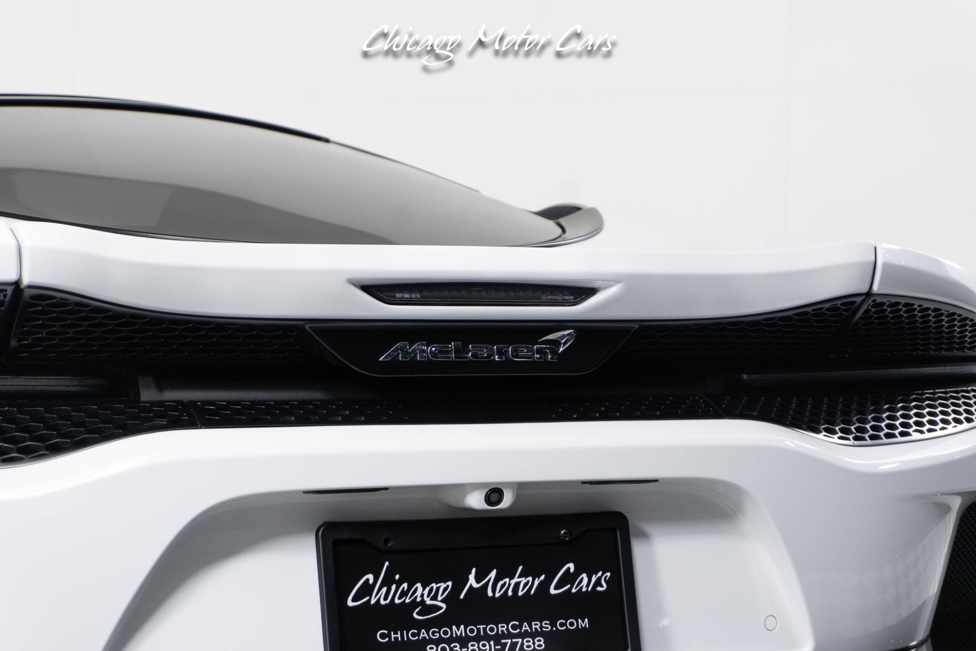 Used 2023 McLaren GT RWD image 21