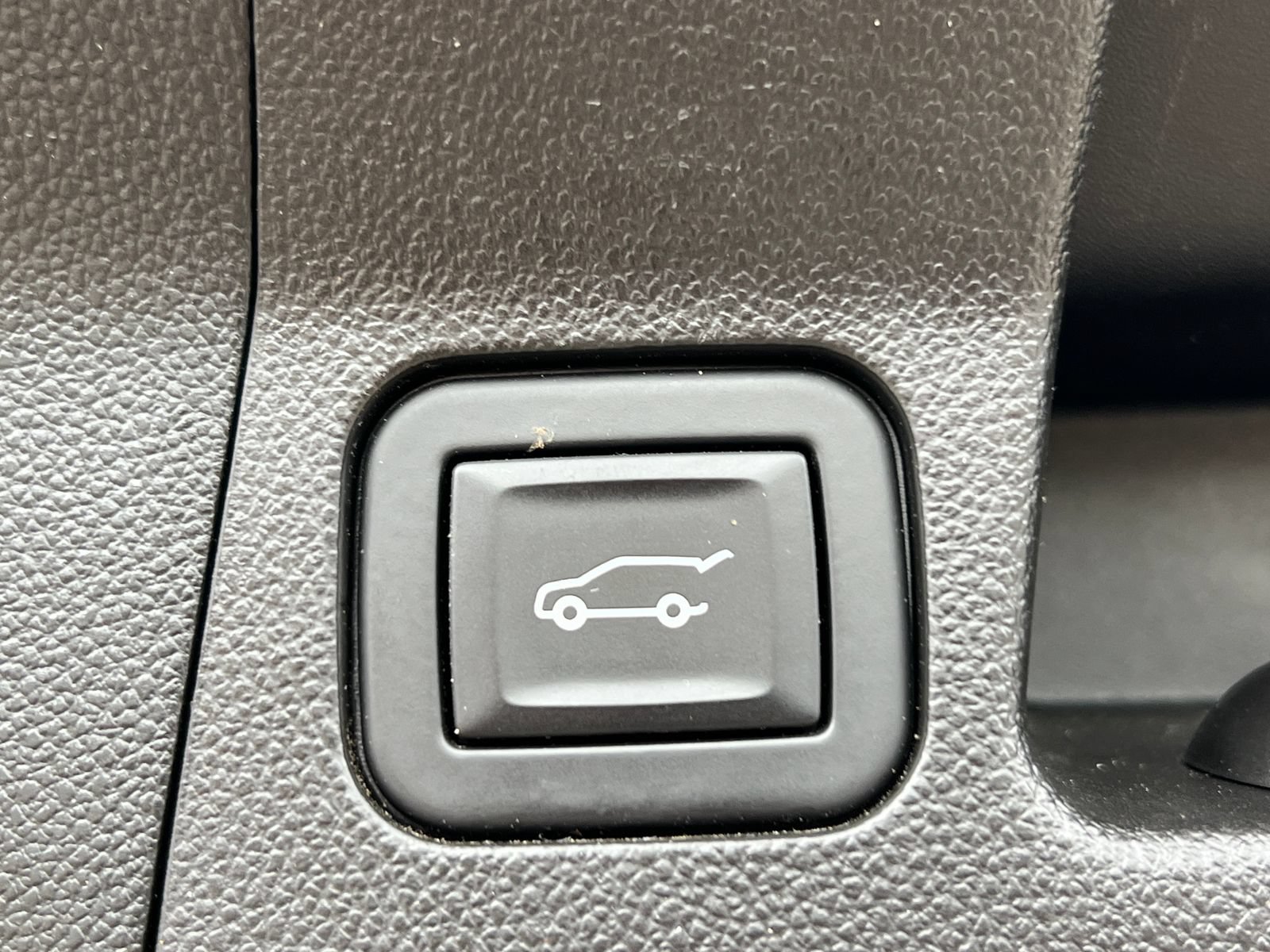 Certified 2023 GMC Acadia SLT w/ Trailering Package AWD/4WD image 43