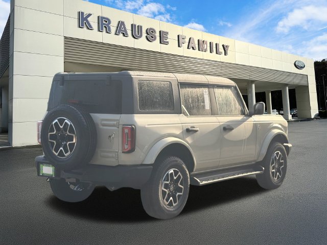 New 2026 Ford Bronco Outer Banks AWD/4WD image 8
