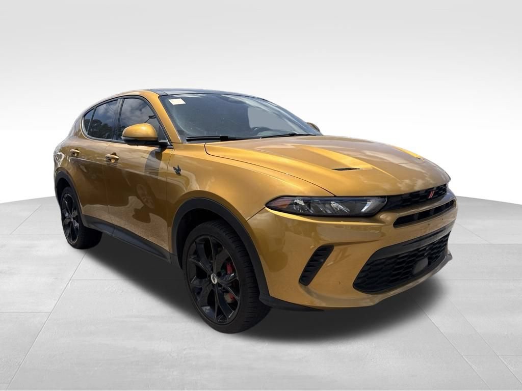 Used 2023 Dodge Hornet GT Plus w/ Track Pack AWD/4WD image 9