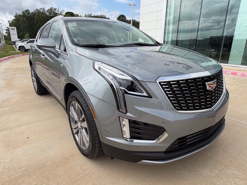 New 2026 Cadillac XT5 Premium Luxury w/ Driver Assist Package FWD image 9
