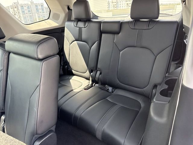 Used 2023 Honda Pilot Touring image 24