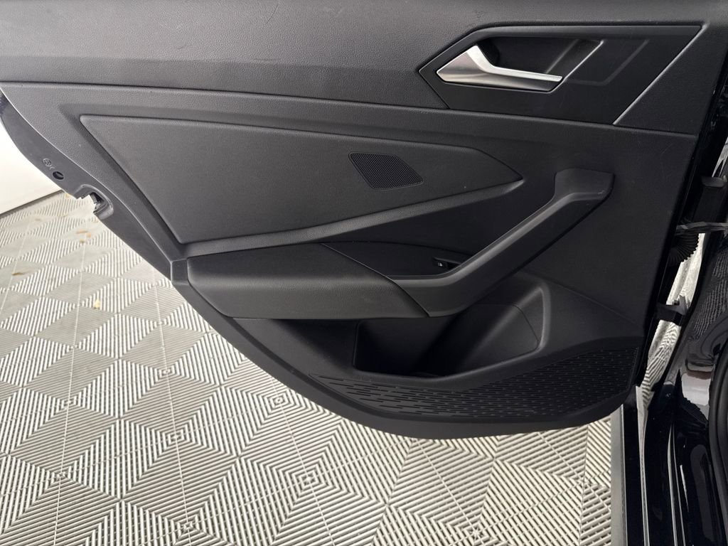 Used 2020 Volkswagen Jetta GLI Autobahn FWD image 12