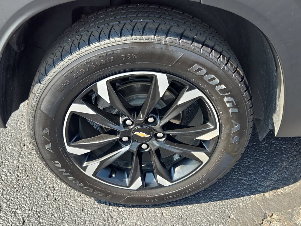 Used 2021 Chevrolet TrailBlazer LT w/ Convenience Package FWD image 11