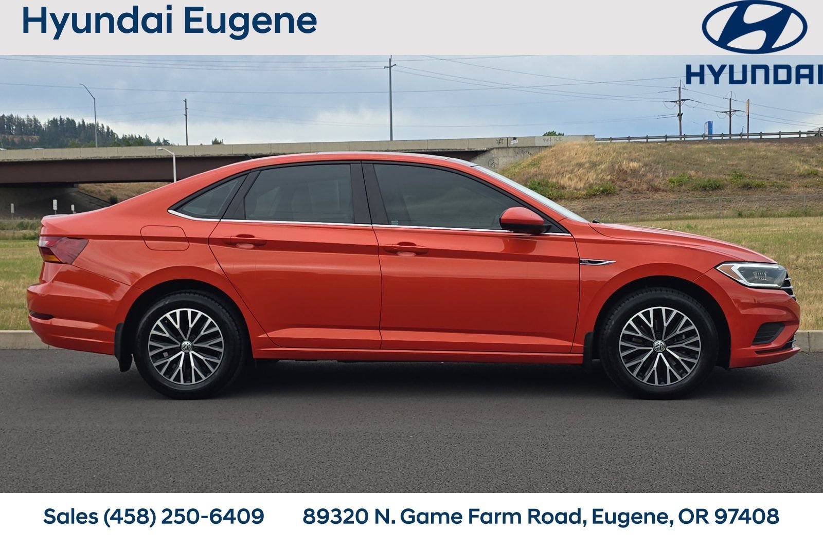 Used 2019 Volkswagen Jetta SEL FWD image 2