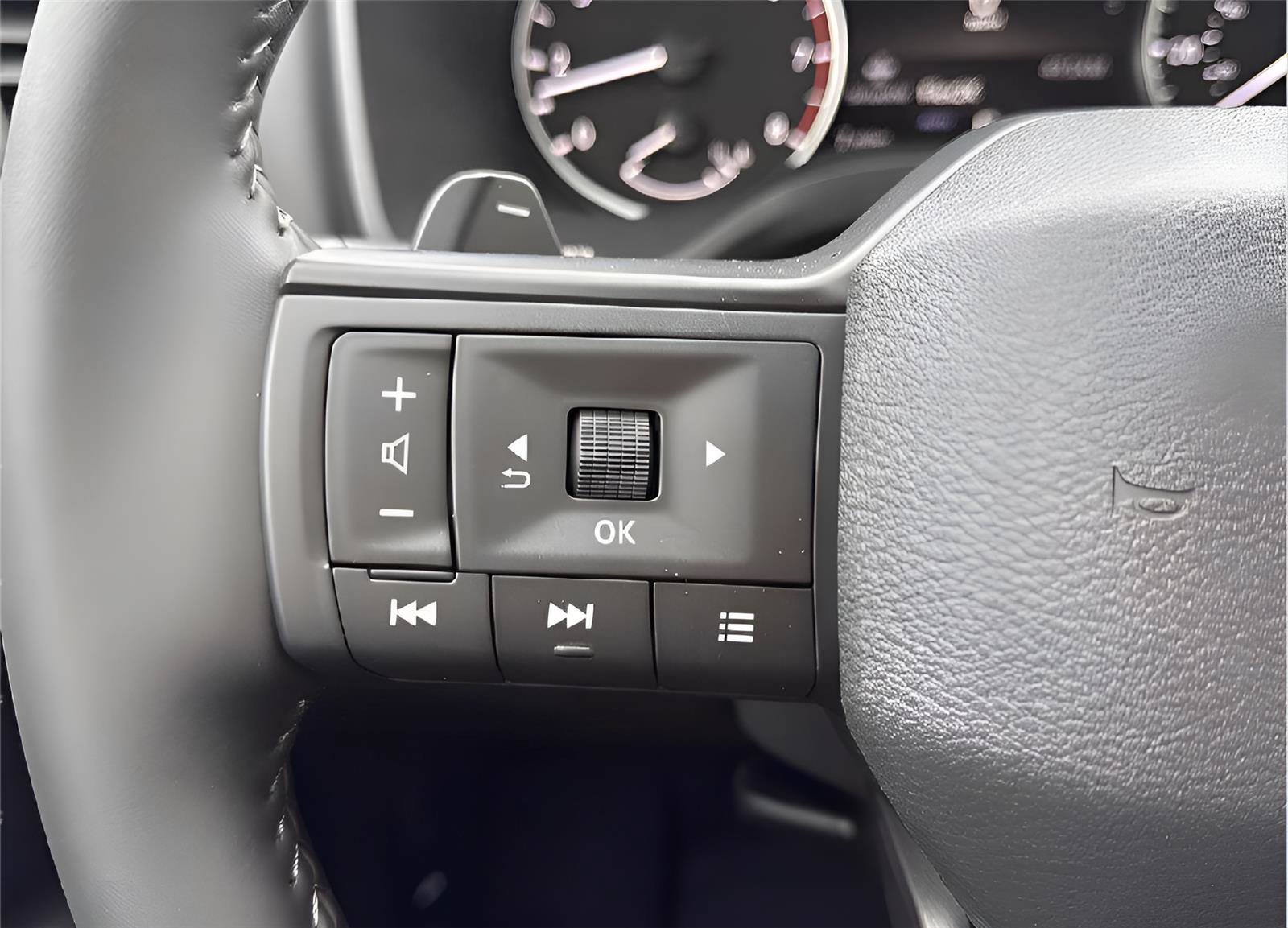 New 2026 Nissan Rogue SV FWD image 26