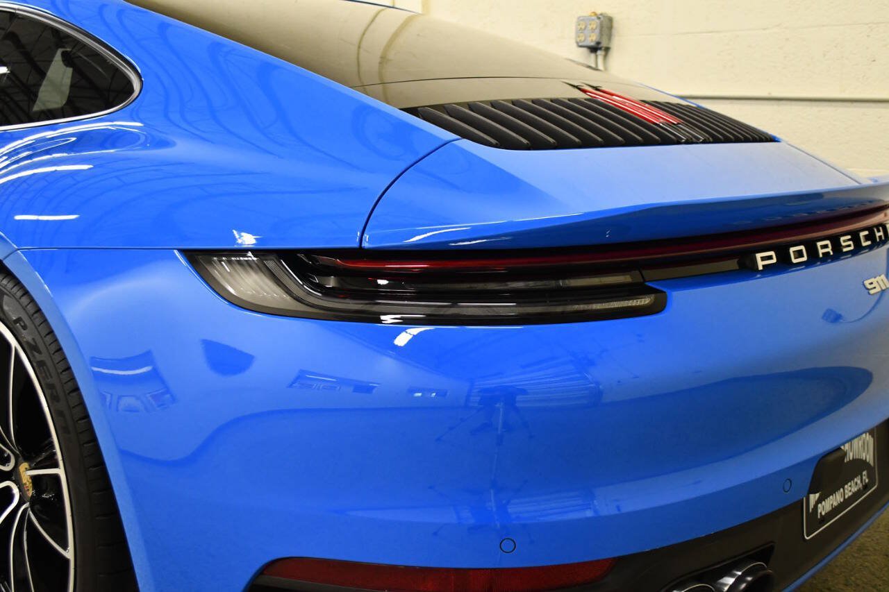 Used 2022 Porsche 911 Carrera image 38