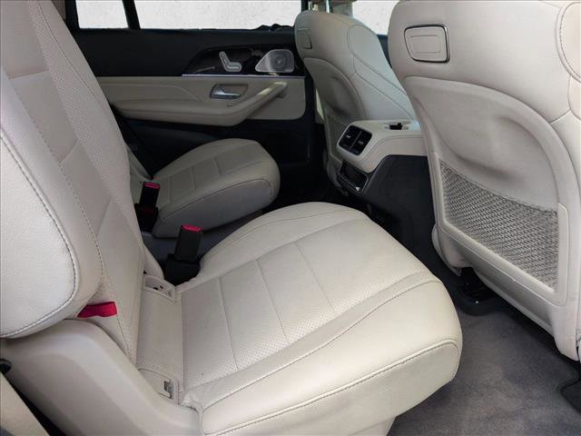 Used 2020 Mercedes-Benz GLS 450 4MATIC image 22