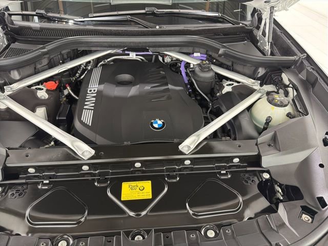 Used 2026 BMW X7 xDrive40i image 47