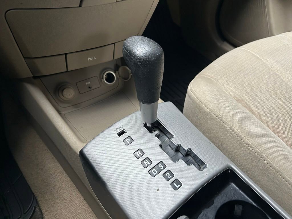 Used 2008 Hyundai Elantra GLS FWD image 25
