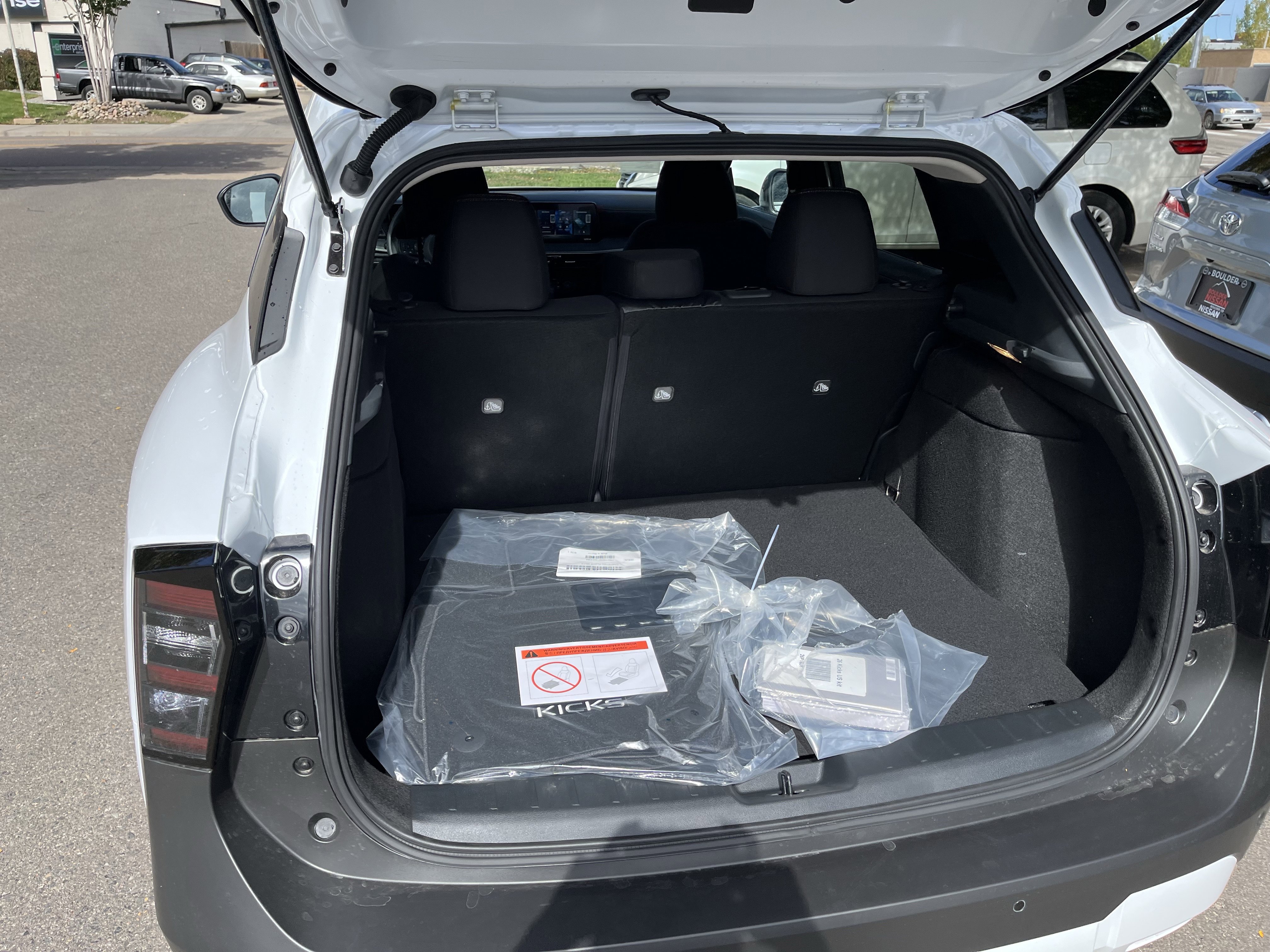 New 2026 Nissan Kicks SV image 25