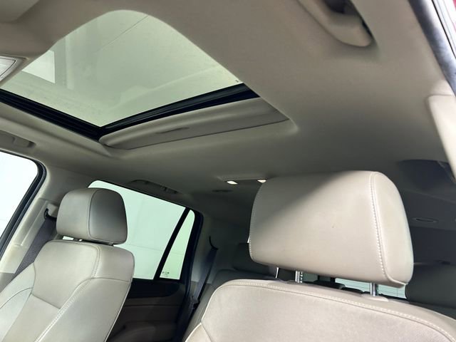 Used 2019 GMC Yukon SLT w/ Premium Edition image 13