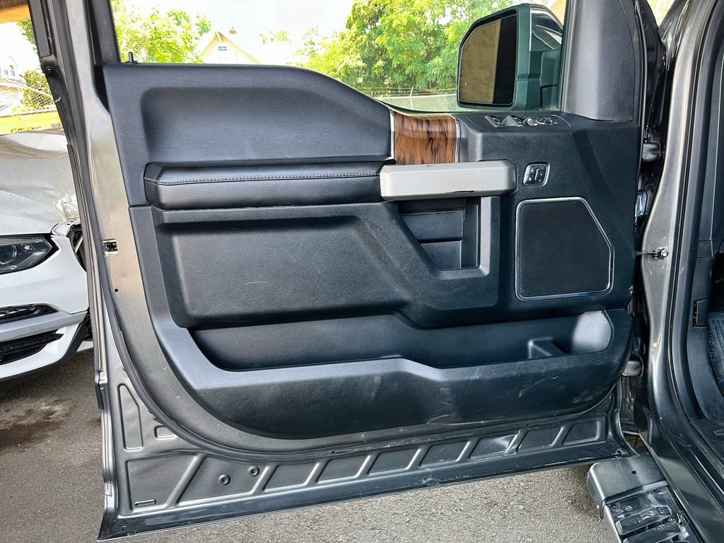 Used 2018 Ford F150 Lariat w/ Equipment Group 502A Luxury AWD/4WD image 52