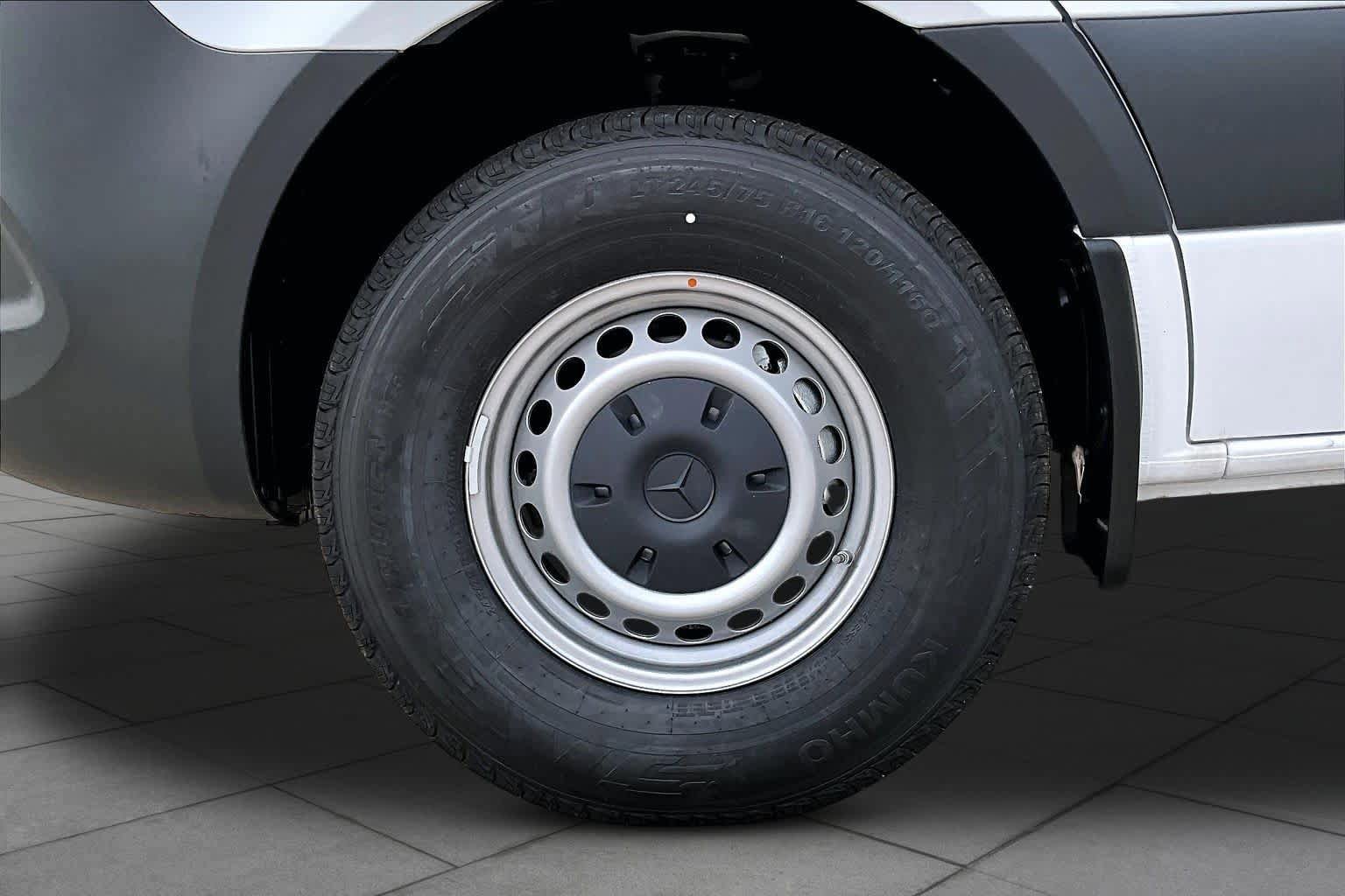 New 2026 Mercedes-Benz Sprinter 2500 image 20