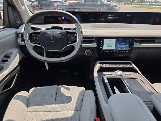 New 2027 Lincoln Navigator L Black Label w/ Black Label Special Edition RWD image 6
