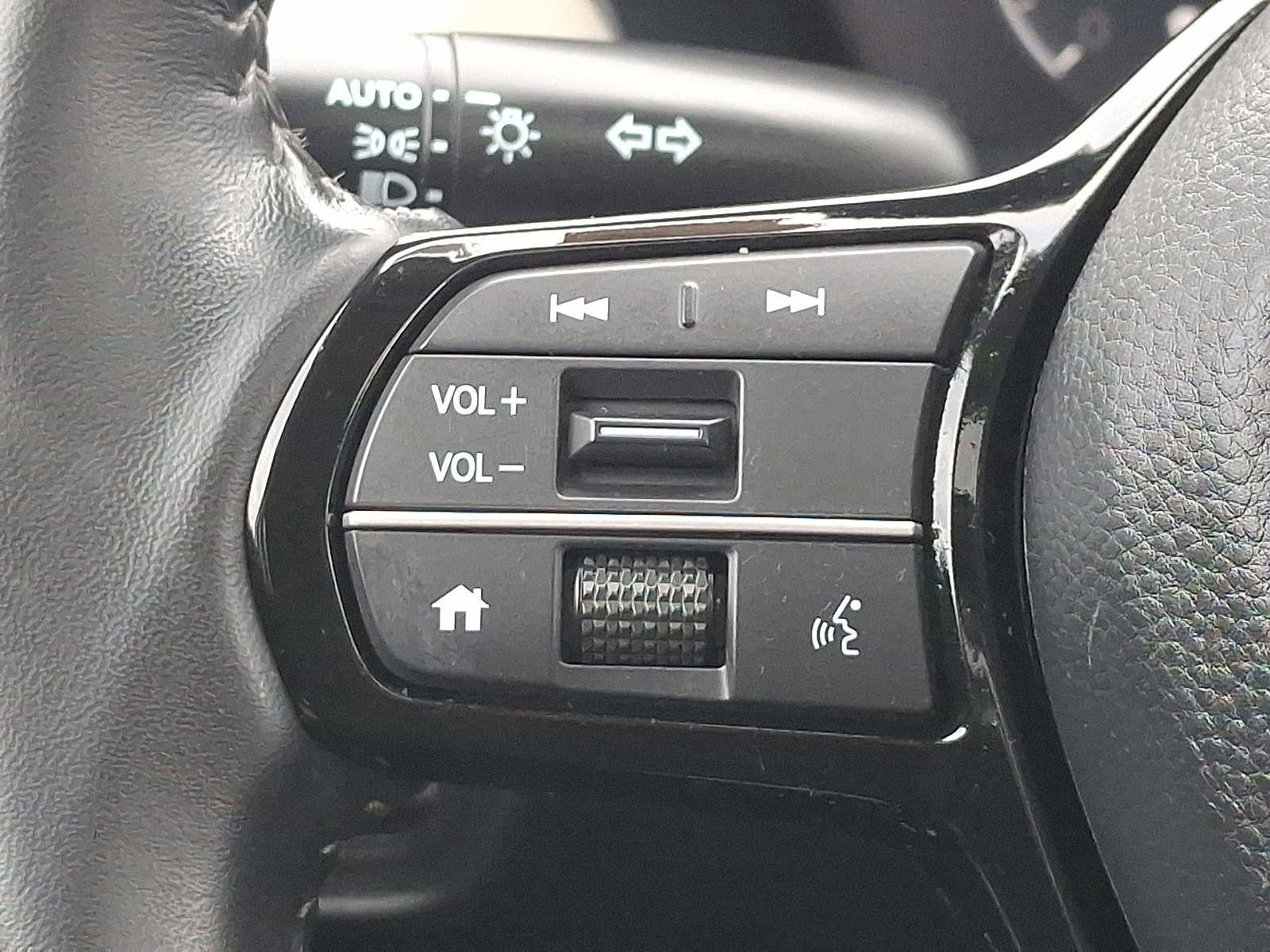 Used 2023 Honda HR-V EX-L image 21