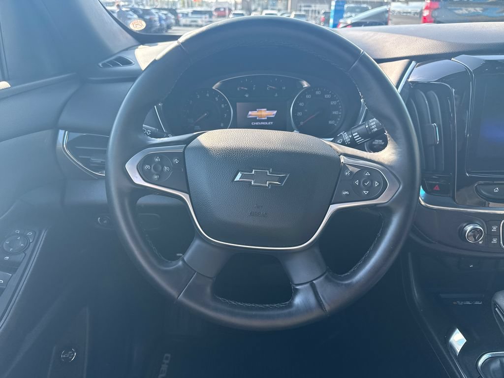 Used 2023 Chevrolet Traverse LT FWD image 27