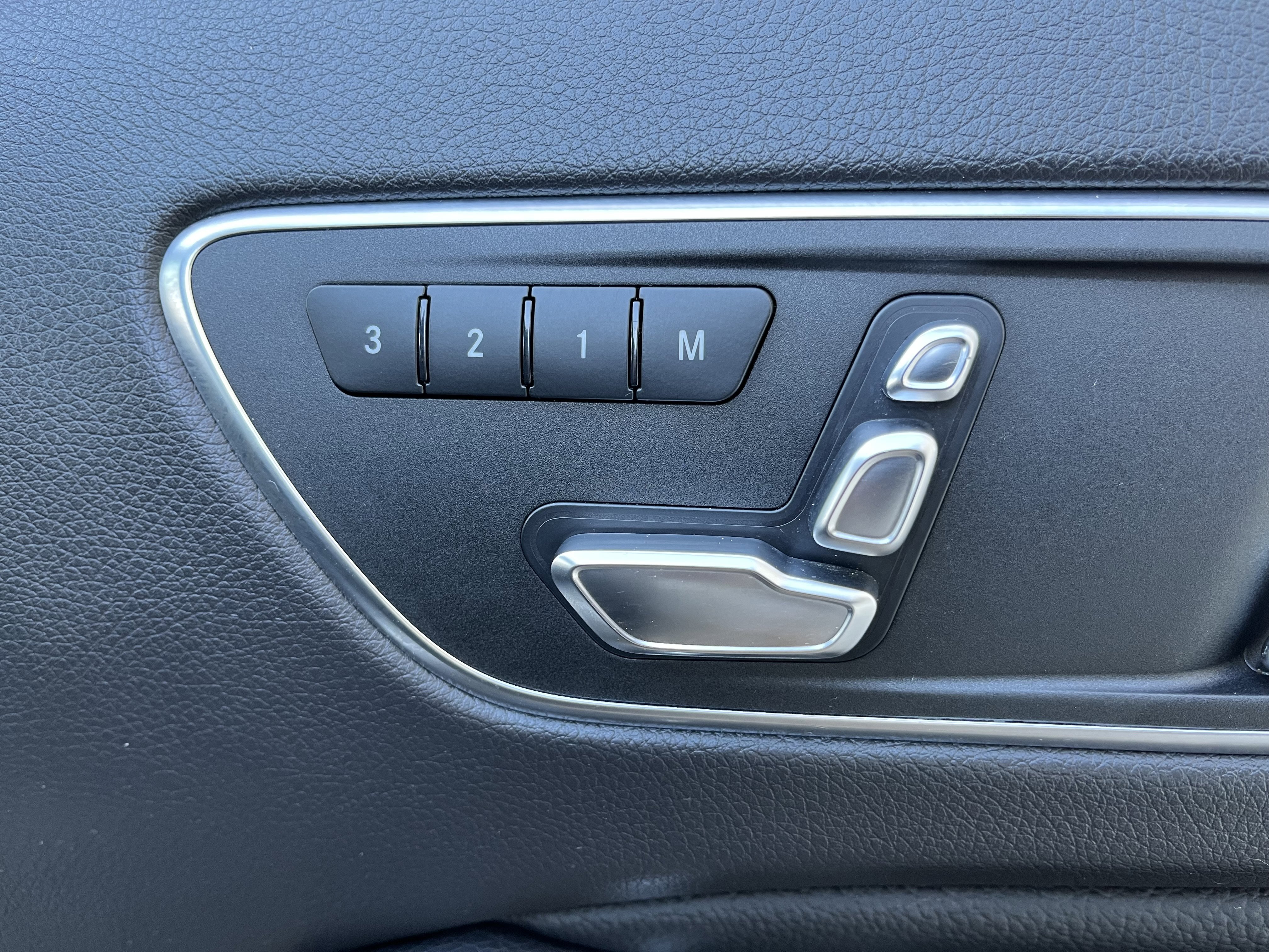 Used 2019 Mercedes-Benz GLA 250 GLA 250 image 24