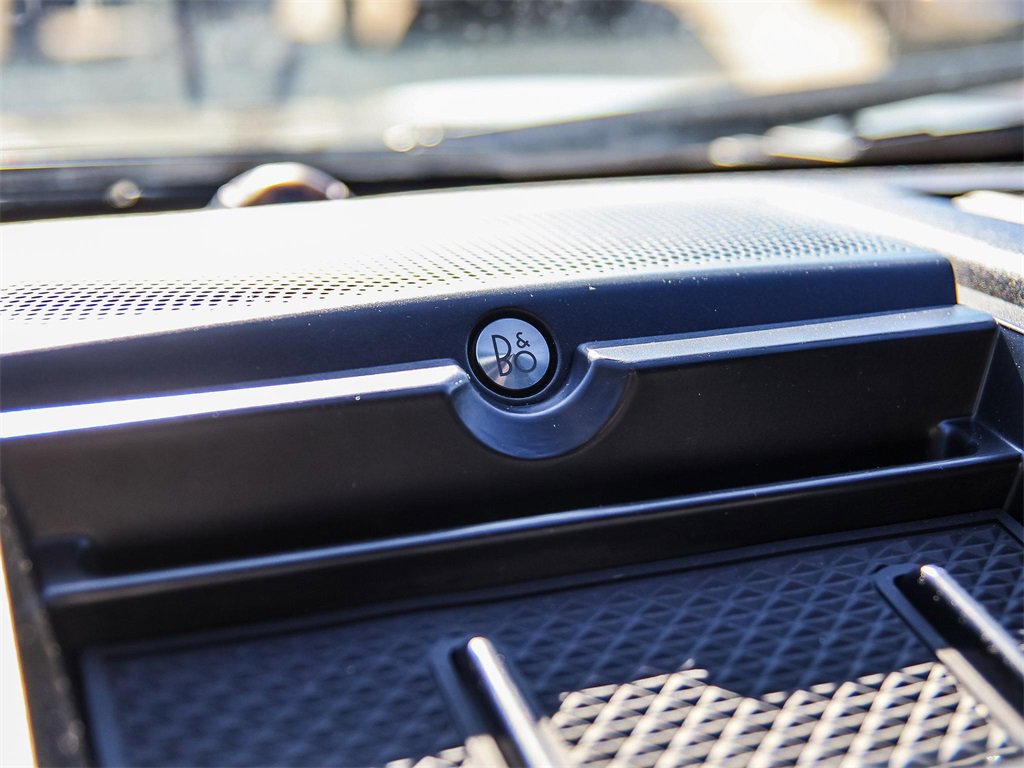 Used 2020 Ford F150 Platinum w/ Equipment Group 701A Luxury image 38