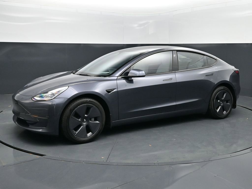 Used 2022 Tesla Model 3 Long Range image 1