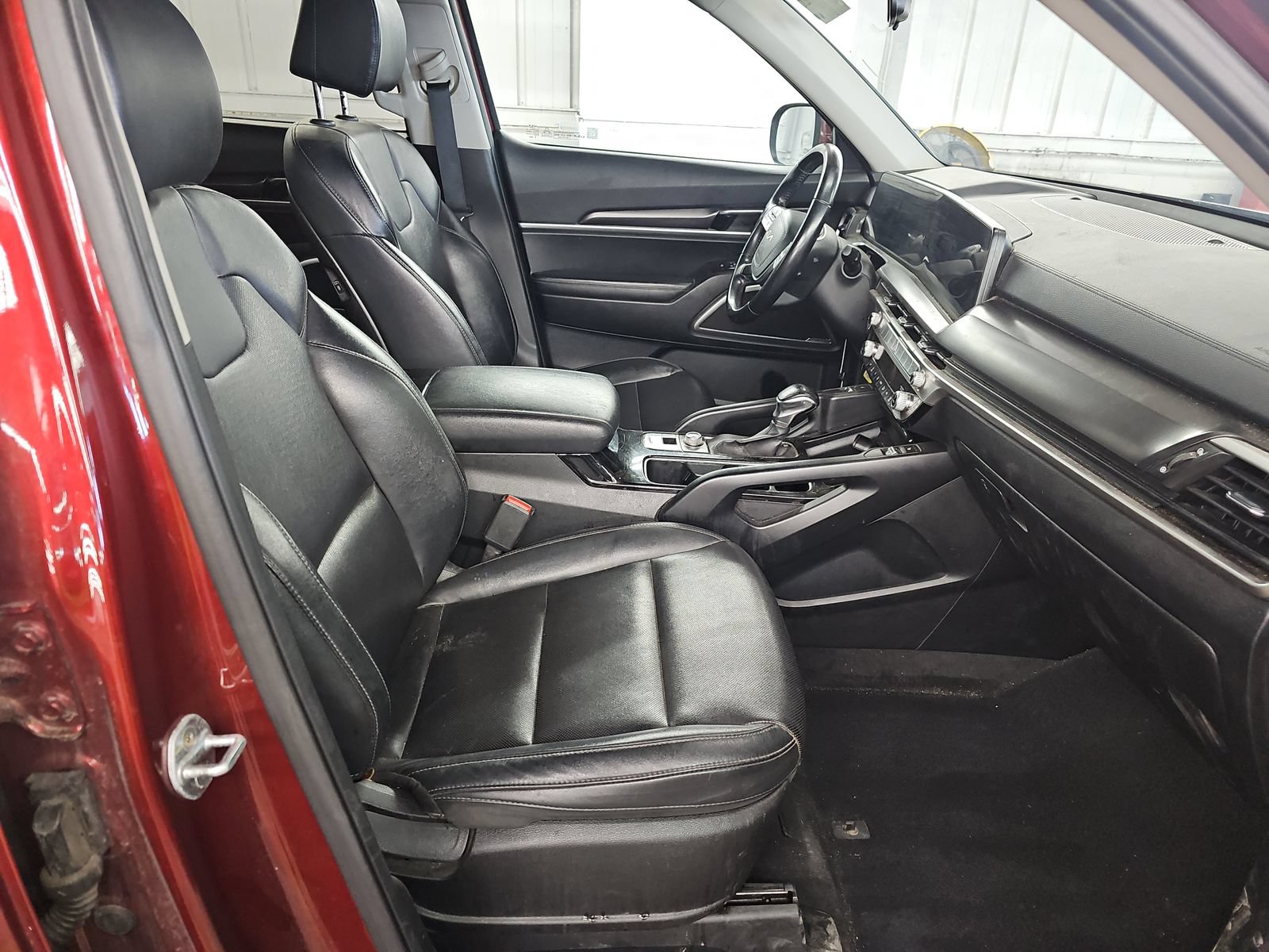 Used 2023 Kia Telluride S AWD/4WD image 10