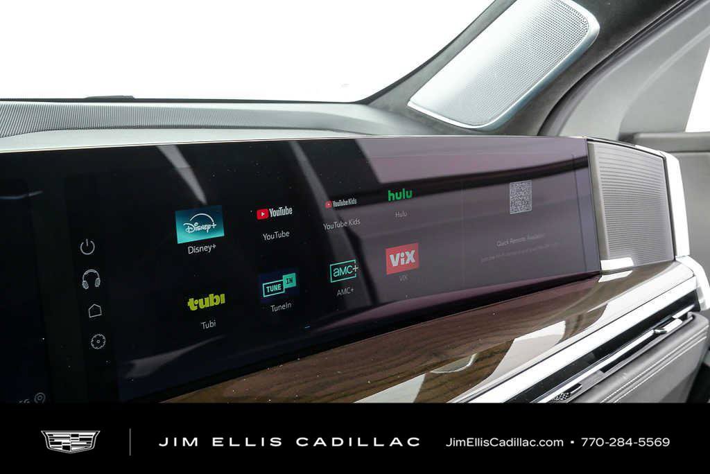 Certified 2025 Cadillac Escalade ESV Sport Platinum AWD/4WD image 18
