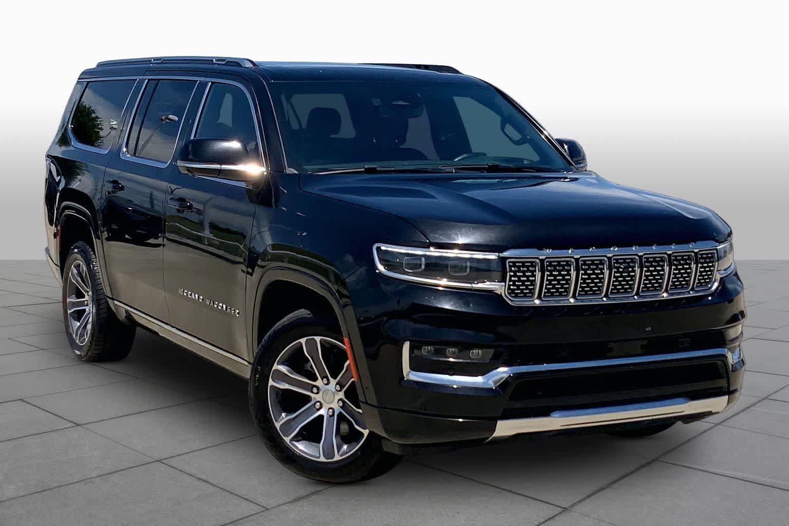 Used 2024 Jeep Grand Wagoneer L 4WD image 3