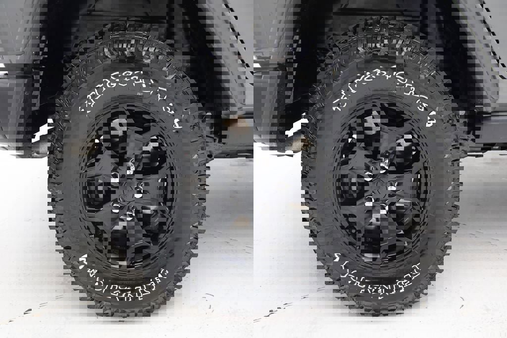 Used 2023 Jeep Wrangler Unlimited image 10