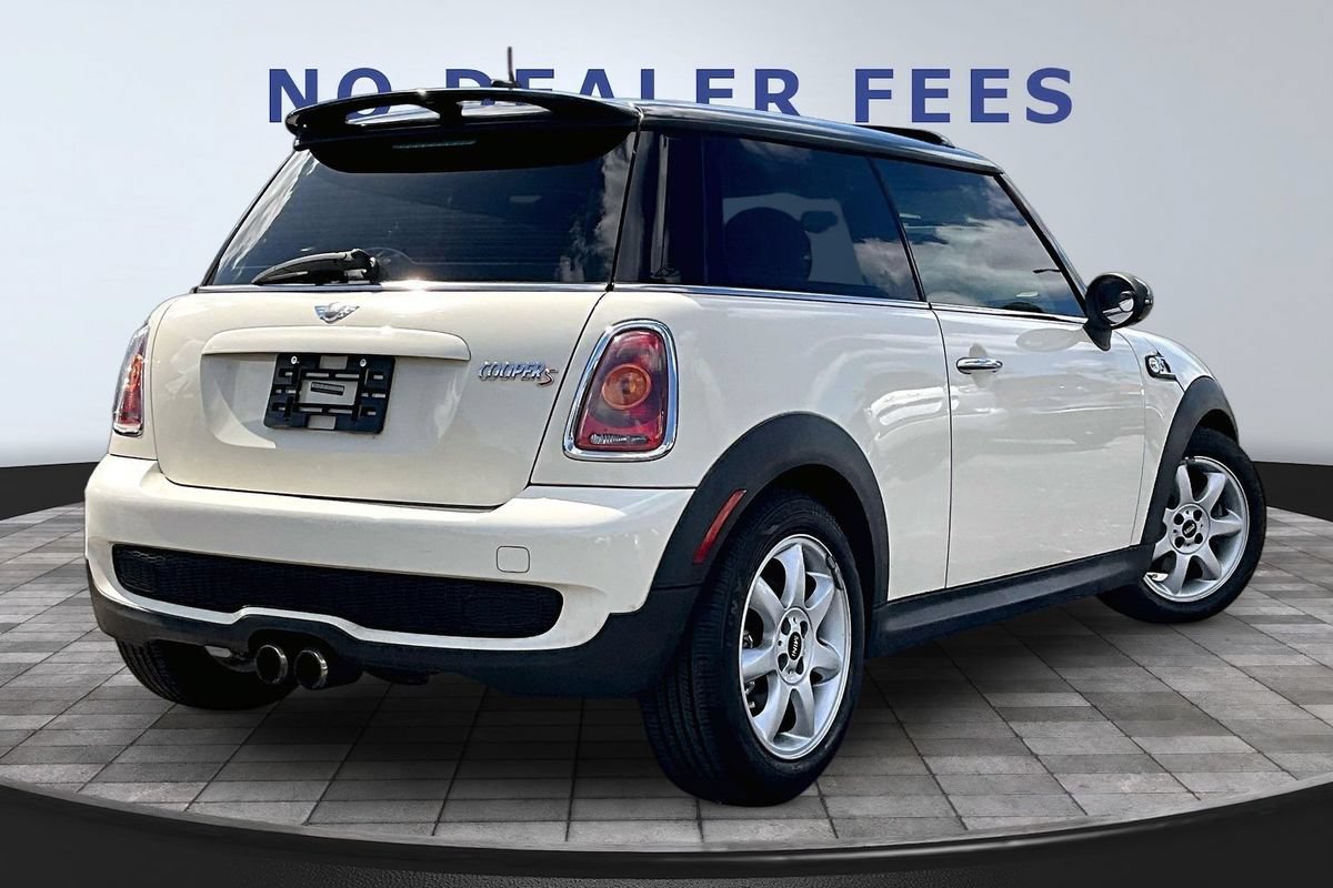 Used 2010 MINI Cooper S FWD image 6