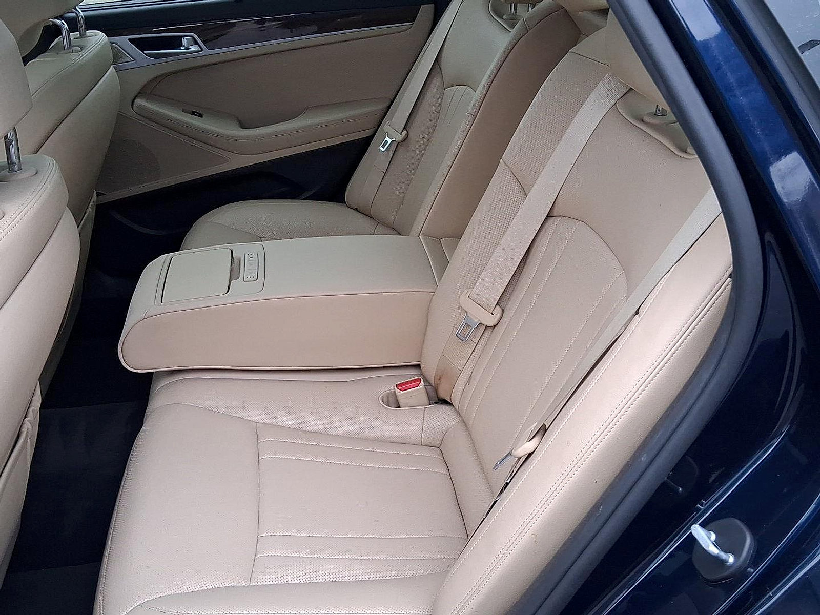 Used 2020 Genesis G80 3.8 w/ Sport Package 02 RWD image 12
