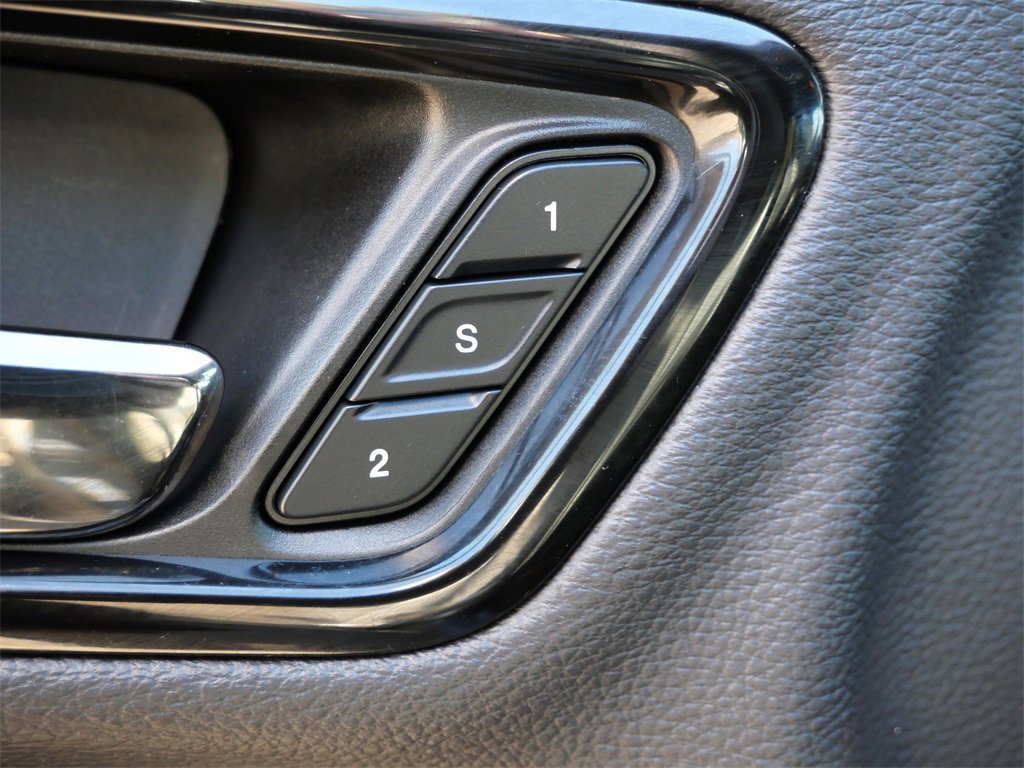 Used 2021 Dodge Durango GT image 17