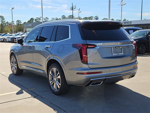 Used 2023 Cadillac XT6 Premium Luxury w/ Technology Package image 13