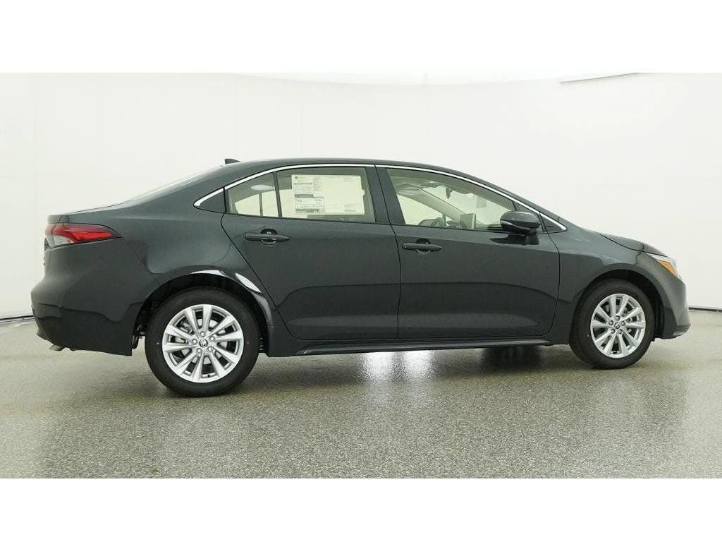 New 2026 Toyota Corolla XLE FWD image 32