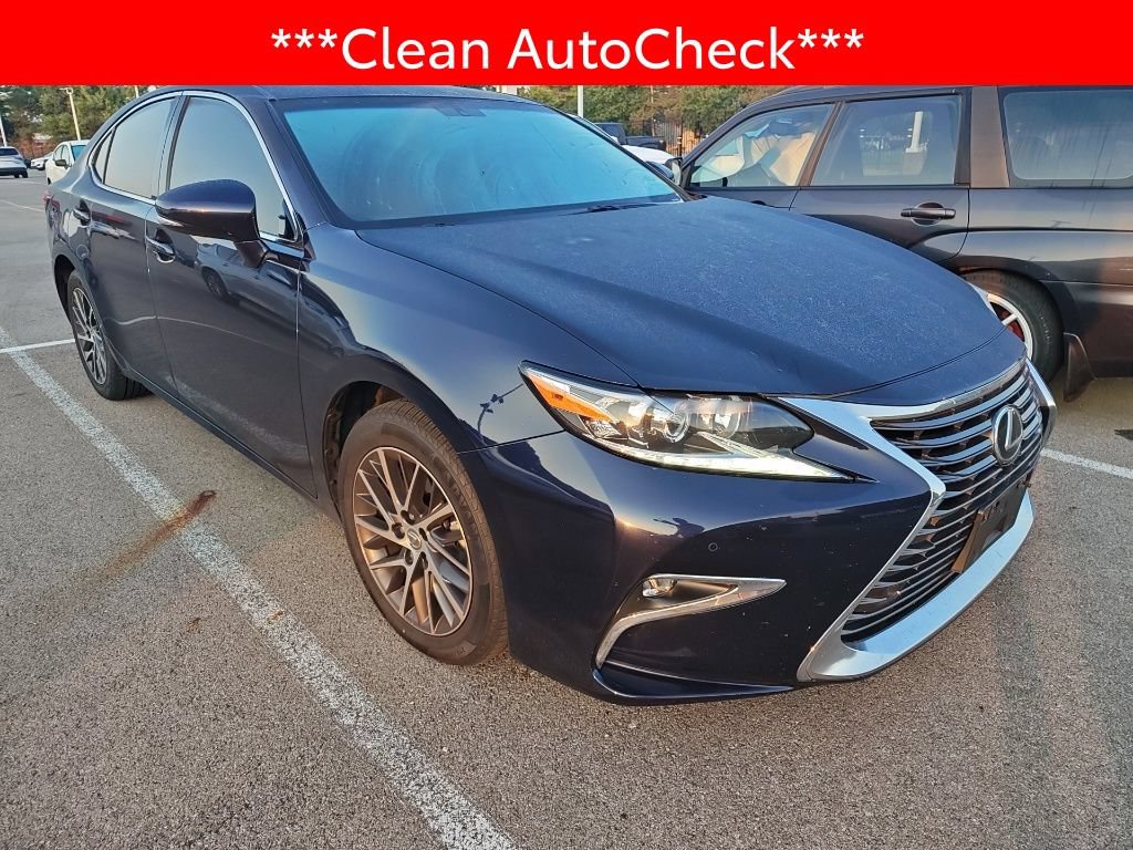 Used 2016 Lexus ES 350 w/ Premium Package w/Wood Trim FWD image 3