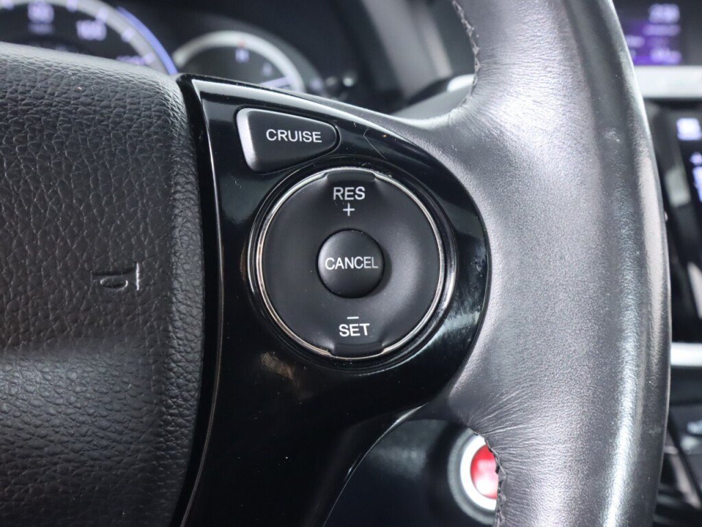 Used 2016 Honda Accord EX-L image 13