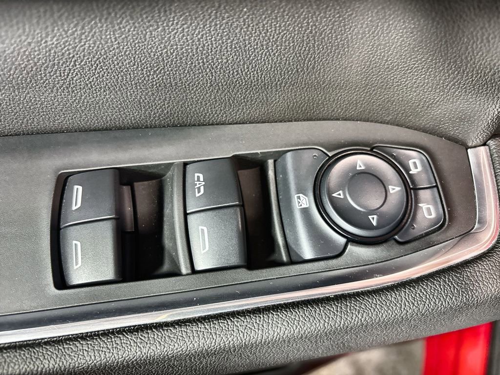 Used 2024 GMC Sierra 1500 Elevation image 26