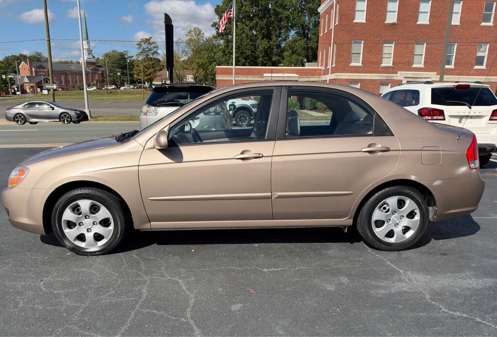 Used 2007 Kia Spectra EX FWD image 4