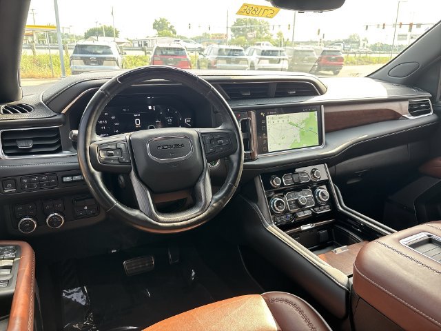 Certified 2023 GMC Yukon Denali Ultimate AWD/4WD image 23