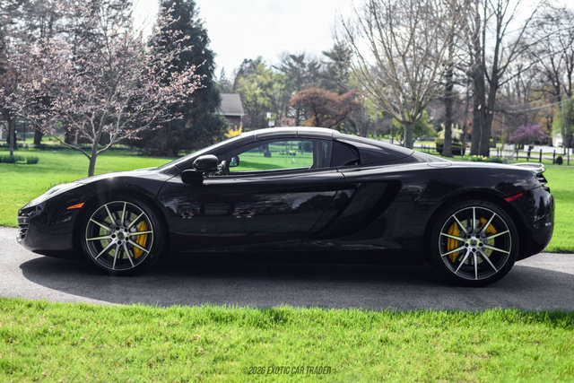 Used 2013 McLaren MP4-12C Spider RWD image 18
