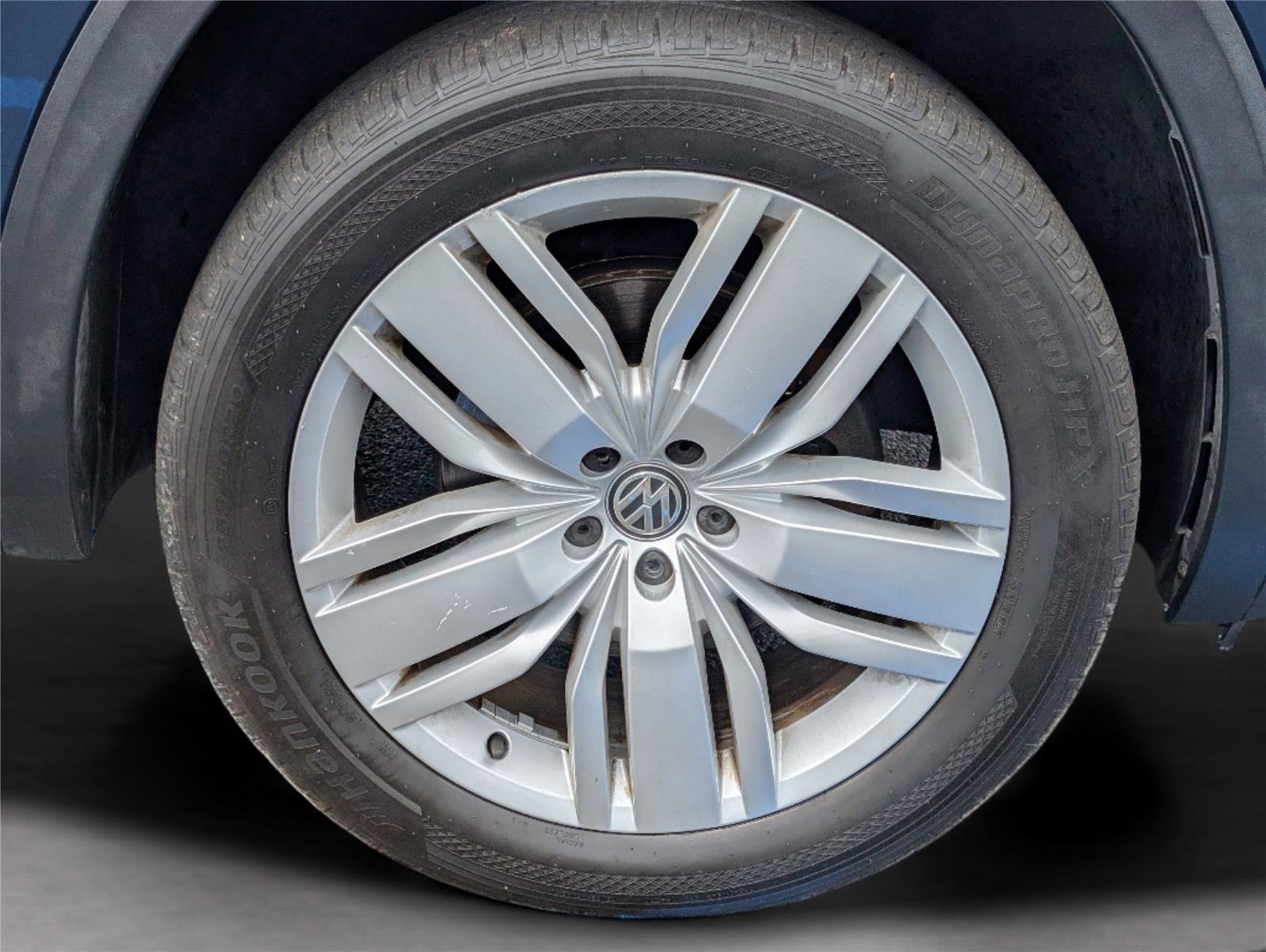 Used 2018 Volkswagen Atlas SEL Premium image 40