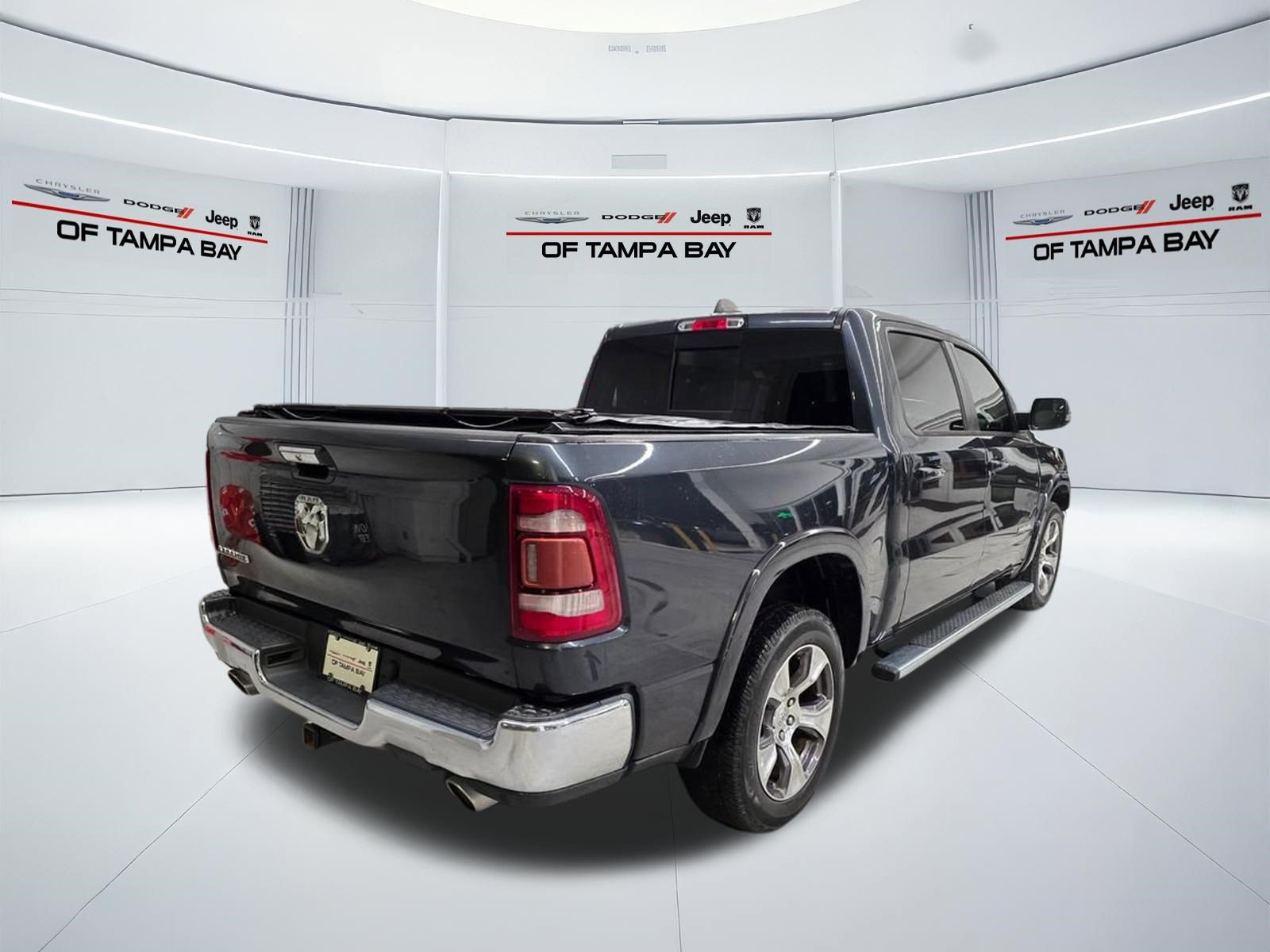 Used 2020 RAM 1500 Laramie RWD image 7