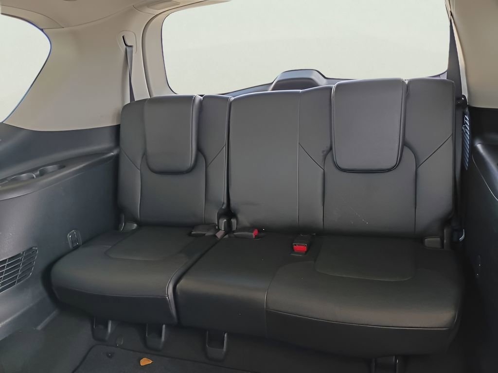 Used 2018 INFINITI QX80 2WD w/ Driver Assistance Package image 11