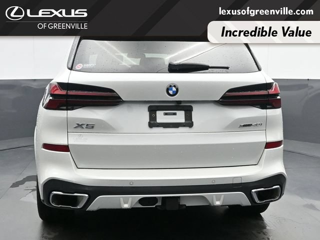 Used 2025 BMW X5 xDrive40i w/ M Sport Package AWD/4WD image 7