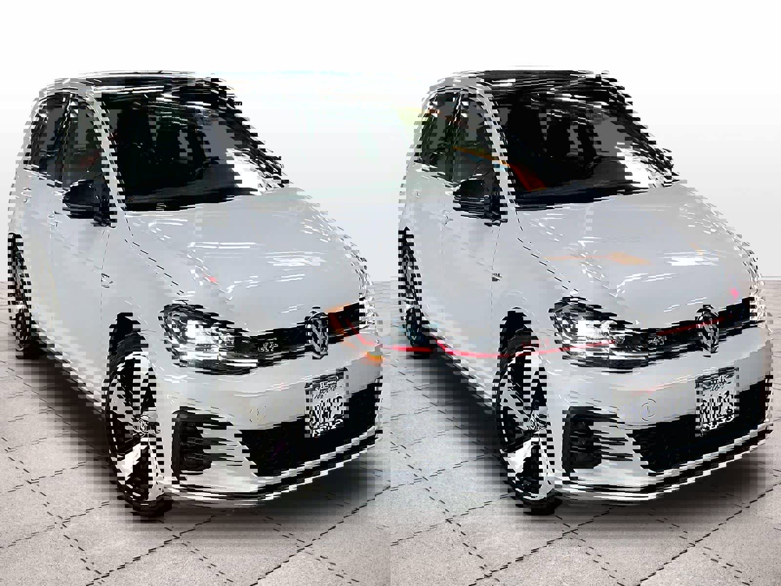 Used 2019 Volkswagen GTI SE image 2