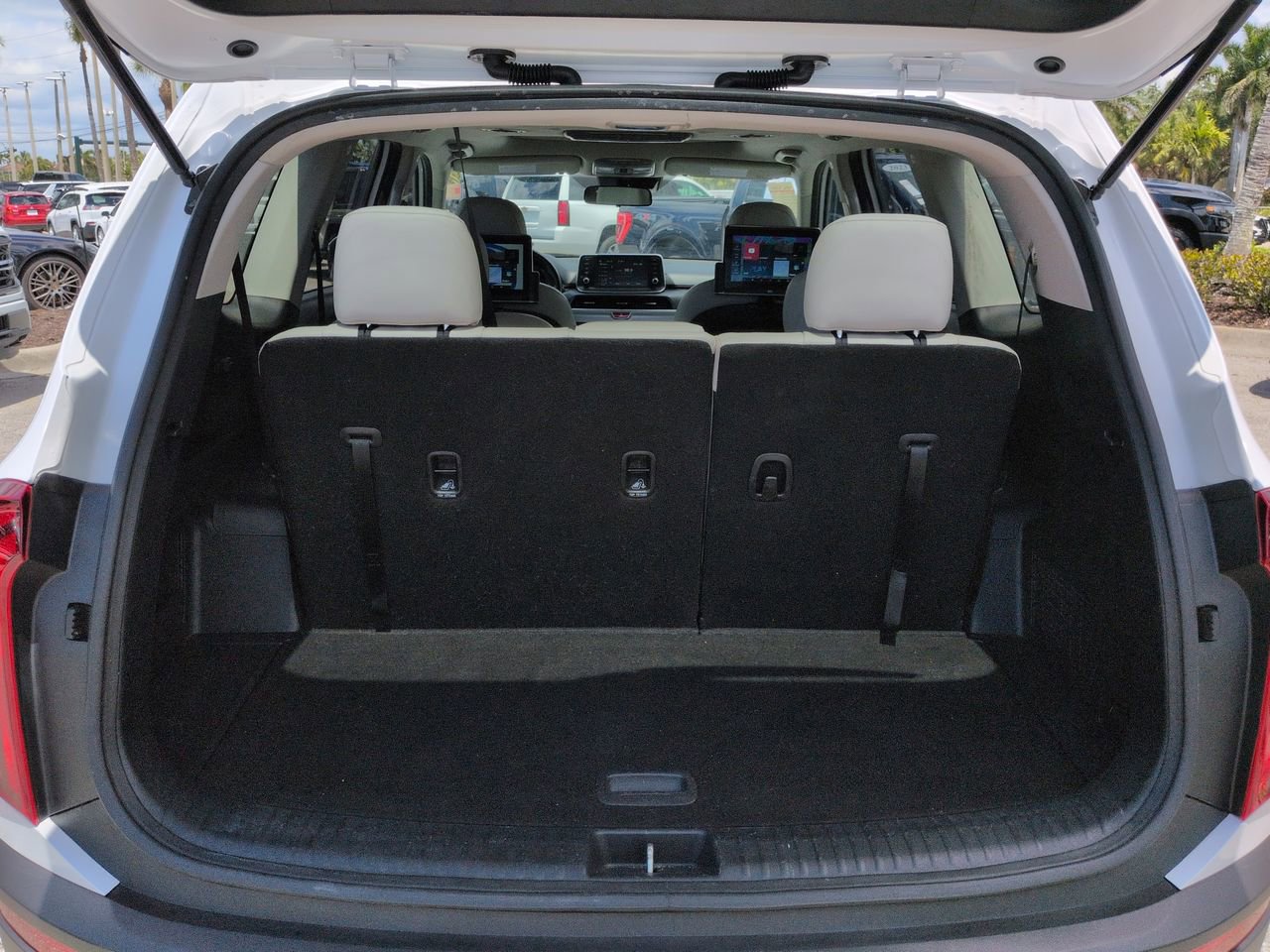 Used 2021 Kia Telluride S FWD image 13
