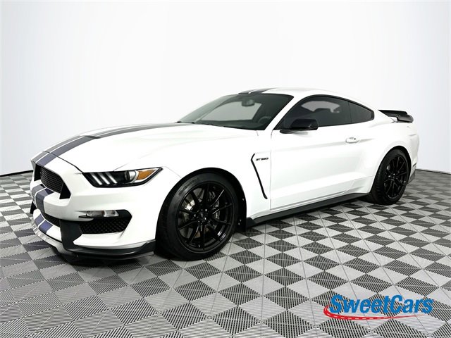 Used 2020 Ford Mustang Shelby GT350 w/ Technology Package image 3